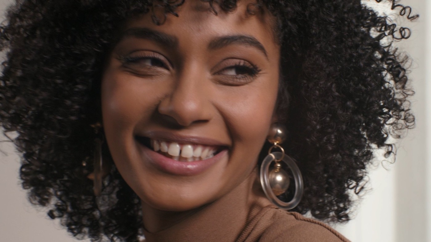 L'Oréal — Leila